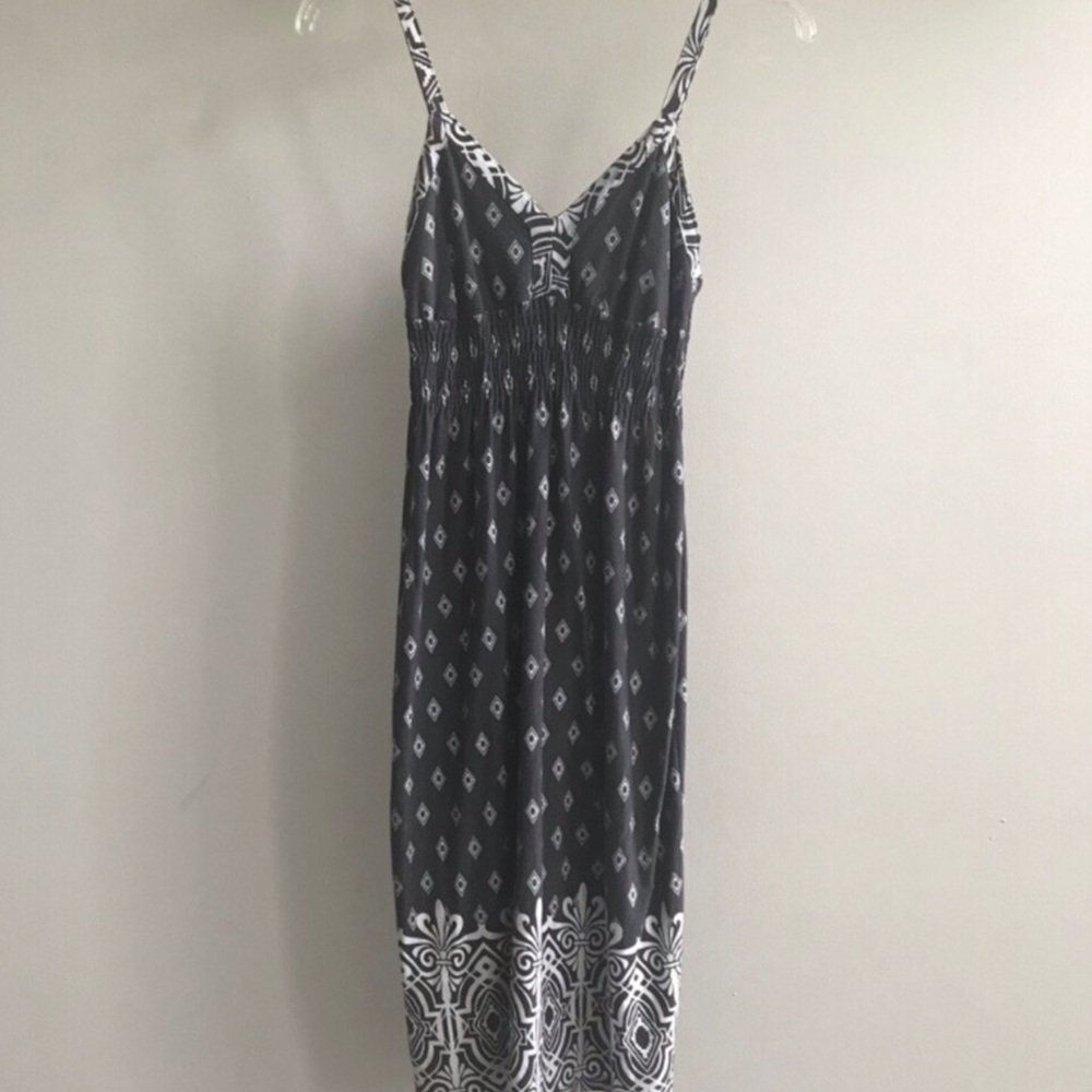 Athleta Gray & White Boho Tribal Print Dress
